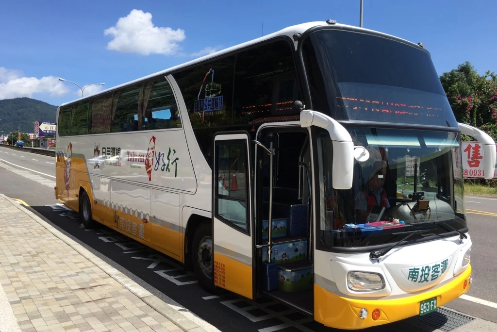 Taiwan Tourist Shuttle Sun Moon Lake Line QR Code Ticketing Available for Testing on 8/8, Stay Tuned!